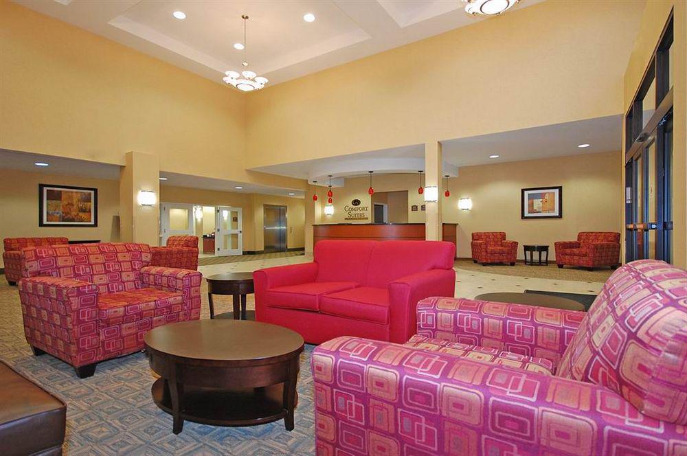 University Inn Vestal Extérieur photo