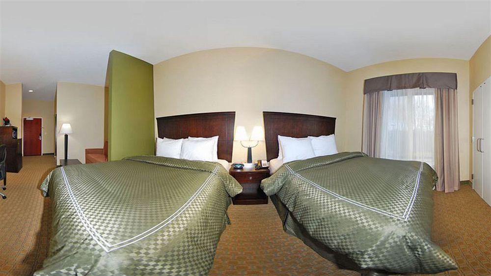University Inn Vestal Extérieur photo